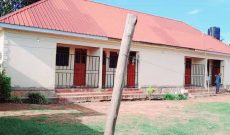 4 rental units for sale in Kiwenda 1m monthly at 95m