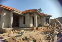 4 bedrooms house for sale in Kyanja at 400m