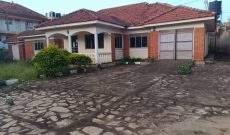 4 bedrooms house for sale in Naalya Kimbejja 30 decimals at 380m