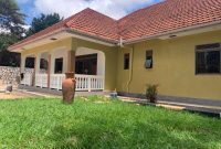 7 bedrooms house for sale in Buziga at 1.4 Billion shillings