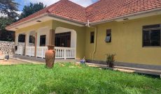 7 bedrooms house for sale in Buziga at 1.4 Billion shillings