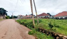 15 decimals plot of land for sale in Kiwatule at 400m