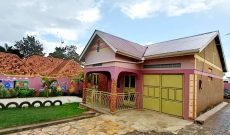 2 bedrooms house for sale in Kyaliwajjala at 200m