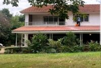 5 bedrooms house for rent in Bugolobi at $3,000 per month