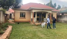 3 bedrooms house for sale in Katabi Entebbe at 250m