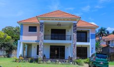 6 bedrooms house for sale in Bugolobi on 42 decimals at 570,000 USD