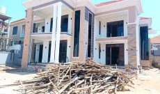 5 bedrooms house for sale in Kira 20 decimals at 1.2 billion shillings