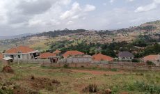 50 decimals plot of land for sale in Akright Bwebajja at 500m shillings
