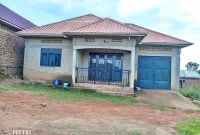 3 bedrooms house for sale in Buloba on 12 decimals at 110m