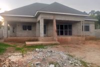 4 bedrooms shell house for sale in Kira Kitukutwe at 350m