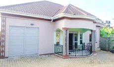 3 bedrooms house for sale in Bweyogerere Kiwanga 230m