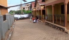 3 houses for sale in Mengo at 750m