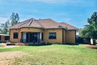 4 bedrooms house for sale in Kyanja Kungu 25 decimals at 550m