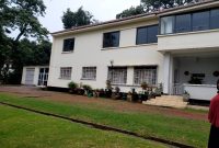 1 acre for sale in Kololo Freehold at $2.2m