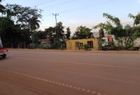 Commercial plot for sale in Makerere, 50 decimals at 2bn shillings