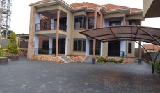 House for sale in Kyanja with 6 bedrooms on 20 decimals