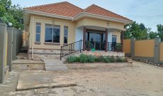 brand new 4 bedrooms house for sale in Akright City off of Entebbe Road 370m