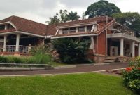 a mansion on sale in Kololo Hill, Kampala