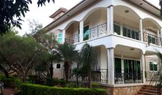 a house on sale in Ntinda having 5 bedrooms