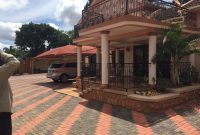 5 bedrooms house for sale in Namasuba 25 decimals at 500m