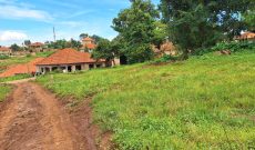 a plot of land on of 12.5 decimals on sale in Kira Mulawa