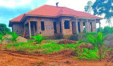 shell house on sale in Nakasajja Gayaza with 4 bedrooms