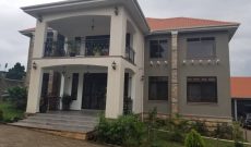 5 Bedrooms house For Sale In Garuga Entebbe Rd 55 Decimals At $600,000