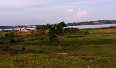 6 acres of land touching Lake Victoria in GARUGA ENTEBBE ROAD