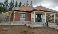 4 Bedrooms House For Sale In Gayaza Naalya 30 Decimals At 500m