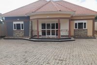 4 bedrooms house for sale in Wakiso 20 decimals at 350m