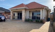 5 Bedrooms House For Sale In Gayaza Kabubu 15 Decimals At 230m