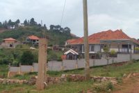 16.5 Decimals Lake View Plot Of Land In Bwebajja For Sale 120m