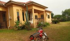 4 Bedrooms House For Sale In Wakiso Namusera 40 Decimals At 180m