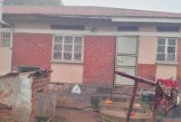 4 Bedrooms Bungalow House For Sale In Lunyo Entebbe On 35 Decimals 400m