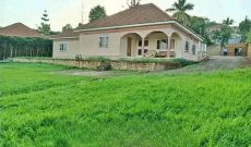 4 Bedrooms House For Sale In Mbuya 40 Decimals At 450,000 USD