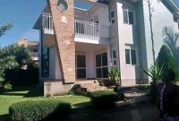 4 Bedrooms Villa On Sale In Lubowa 250 Square Meters At $300,000