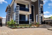 5 Bedrooms House For Sale In Munyonyo Kigo 20 Decimals At $320,000