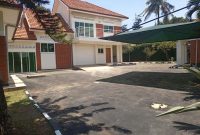 3 Bedrooms House With Guest Wing For Rent In Luzira At $1500 Monthly