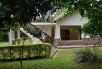 6 Bedroom Bungalow House For Sale In Mbale Senior Quarters 1.3 Acres At $350,000