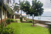 Lake Shore House For Sale In Entebbe Town On Half Acre At $1m