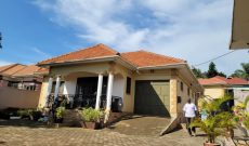 4 Bedrooms House For Sale In Seguku Katale 25 Decimals At 350m