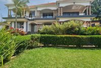 6 Bedrooms Modern Mansion For Sale In Nsangi Masaka Rd 1.2 Acres At 1.6 Billion Shillings
