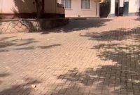House On 1 Acre Freehold Land For Sale In Kololo At 2.2m USD