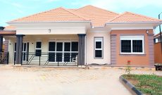 4 Bedrooms House For Sale In Kira Nsasa 14 Decimals At 400m Shillings