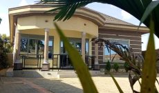 5 Bedrooms House For Sale In Kiti Kasangati Matugga Road On 14 Decimals At 350m Shillings