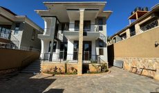 4 Bedrooms House For Sale In Kira Town With 4 Bathrooms At 550m Shillings
