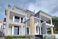 7 Bedrooms House For Sale On Kyanja Hill 25 Decimals At 1.5 Billion Shillings