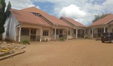 11 Rental Units Of 2 Bedrooms For Sale In Kitende Entebbe Road Making 8.25m Monthly At 750m
