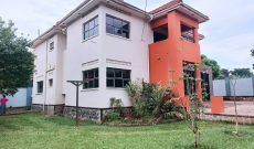 5 Bedrooms House For Sale In Gayaza Nakwero On 25 Decimals At 450m Shillings