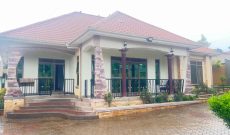 4 Bedrooms House For Sale In Kitende Mazzi 25 Decimals At 500m Shillings